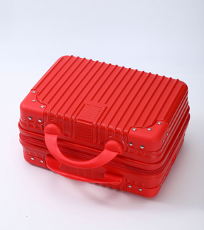 Travel Beauty Case - Red Detail